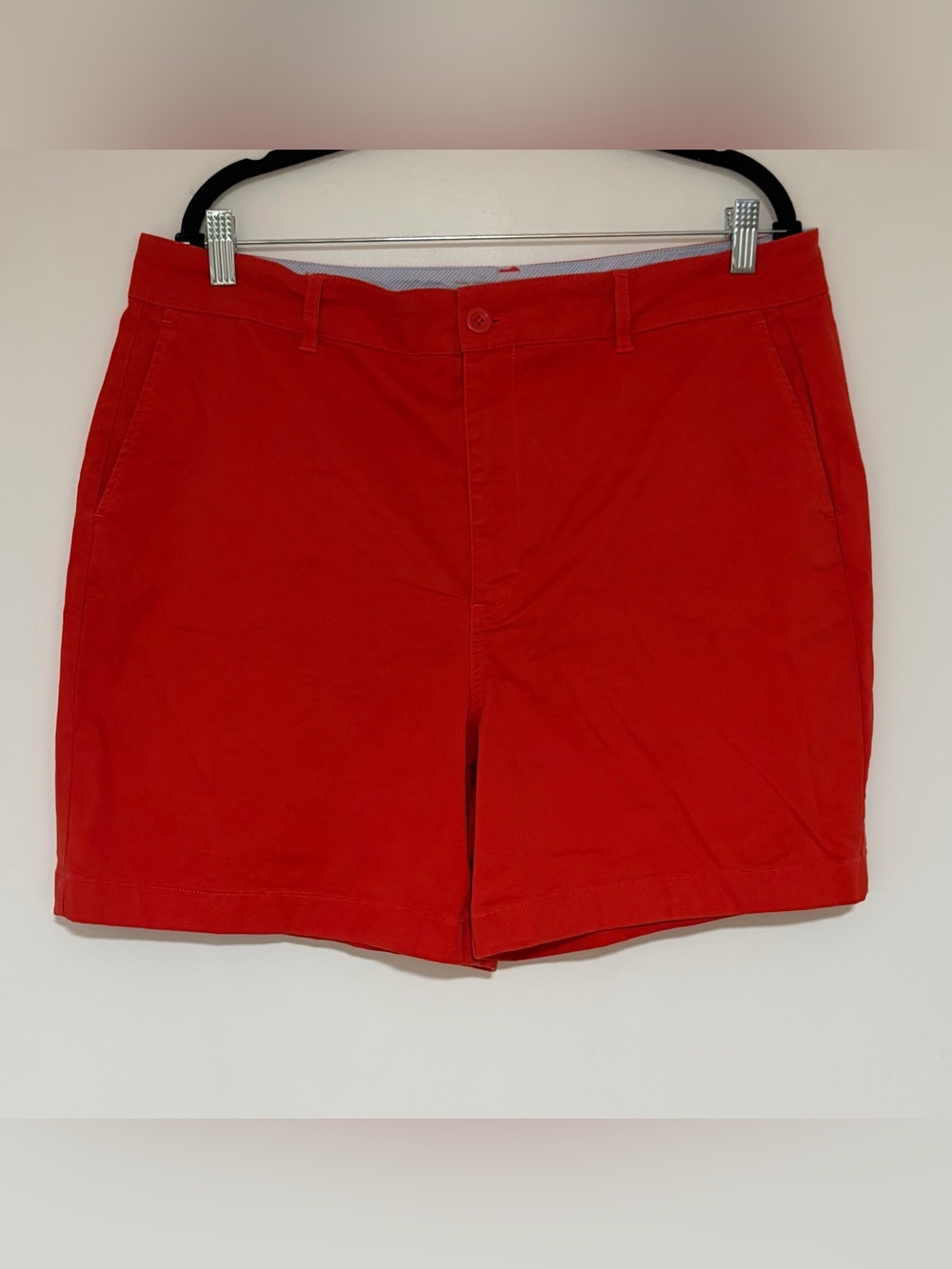 Boden Women’s Red Flat Front 6” Shorts Size 14